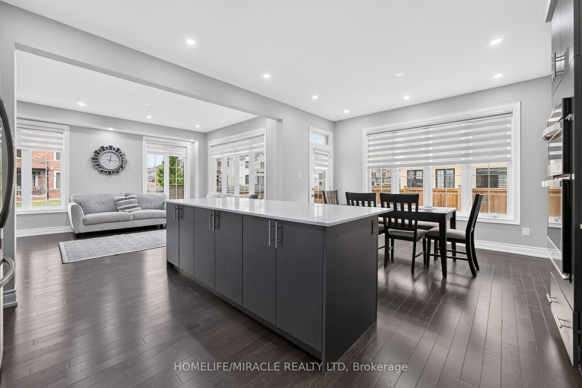 Photo 22 of 4 Vineyard Drive, Brampton, Bram West — HOMEH