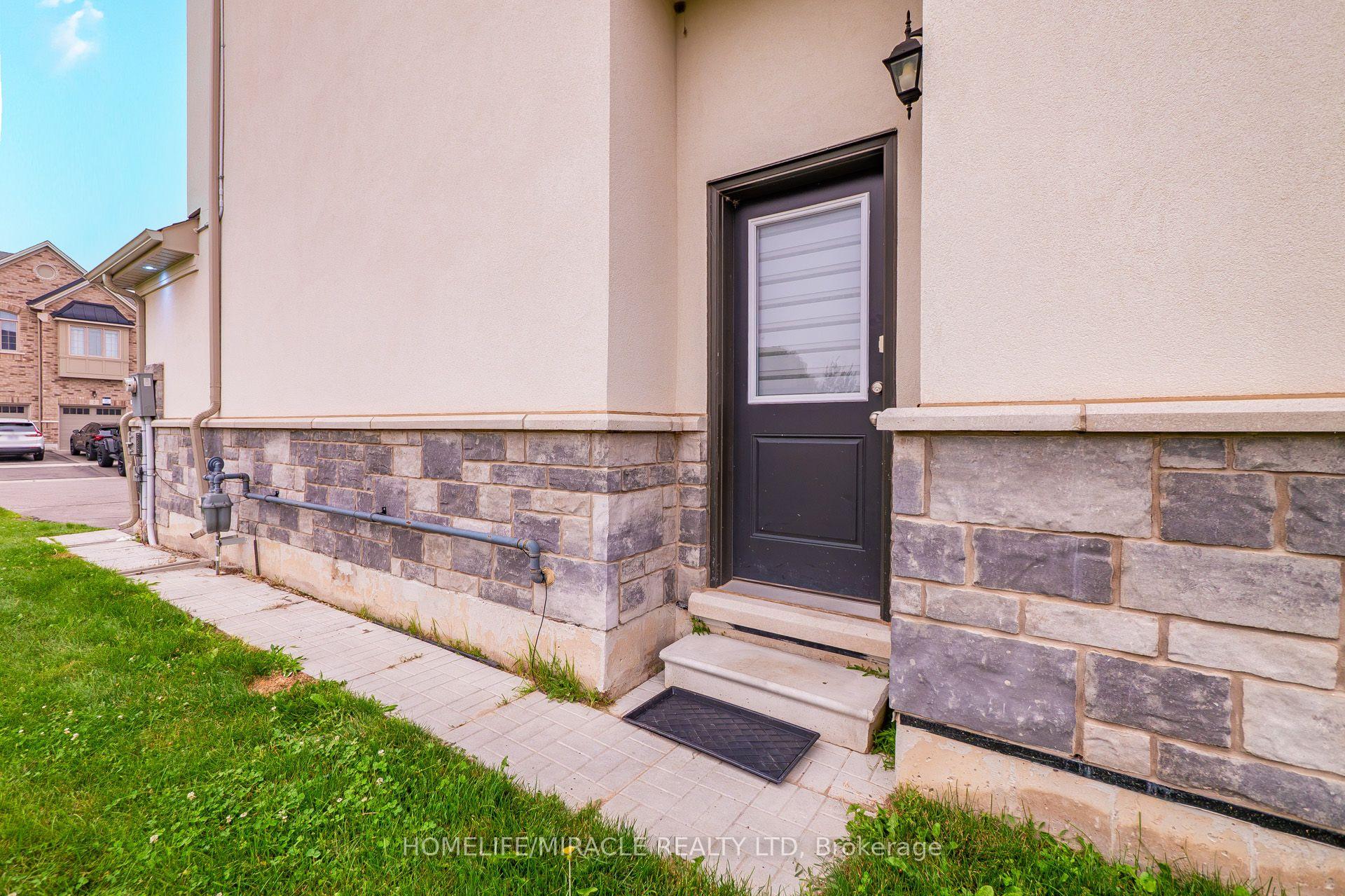 Photo 47 of 4 Vineyard Drive, Brampton, Bram West — HOMEH