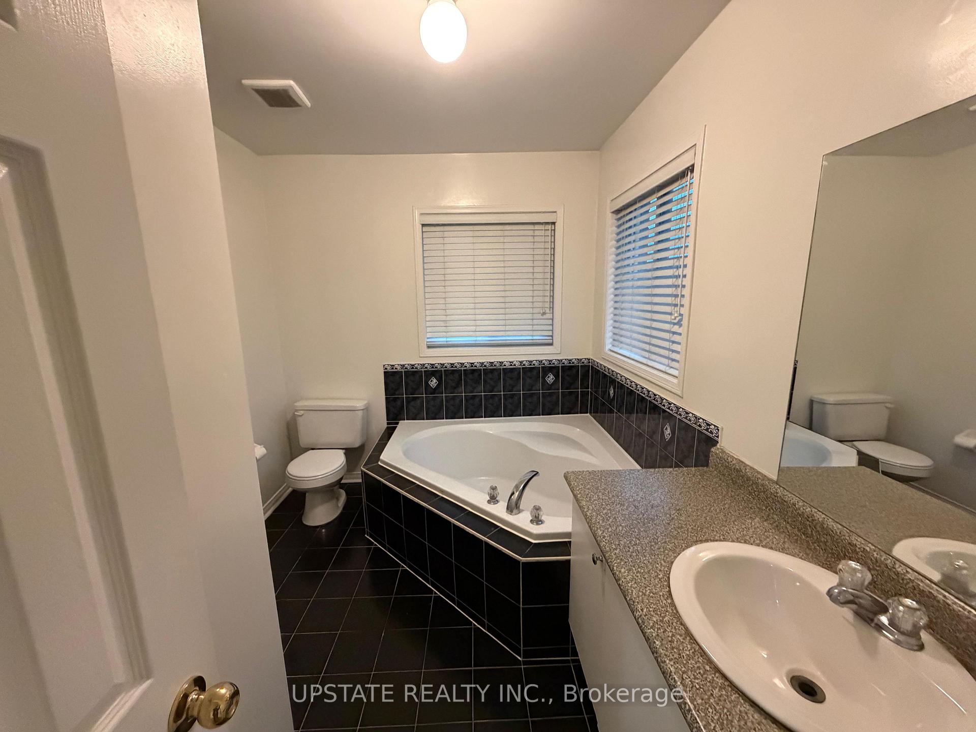 Photo 12 of 56 Luella Crescent, Brampton, Fletcher's Meadow — HOMEH