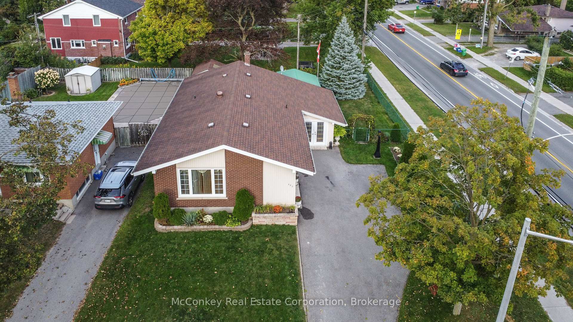 Photo 2 of 492 Robert Road, Peterborough, Otonabee Ward 1 — HOMEH