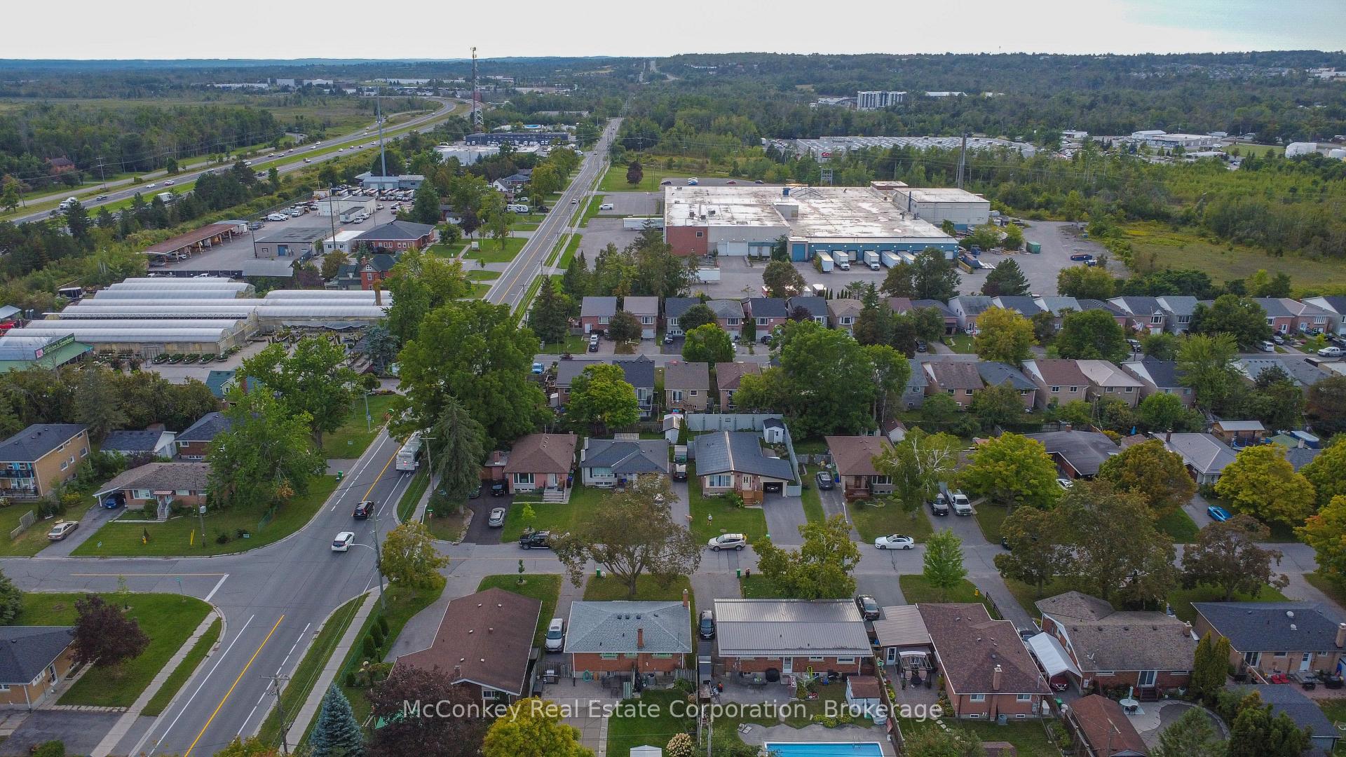 Photo 4 of 492 Robert Road, Peterborough, Otonabee Ward 1 — HOMEH