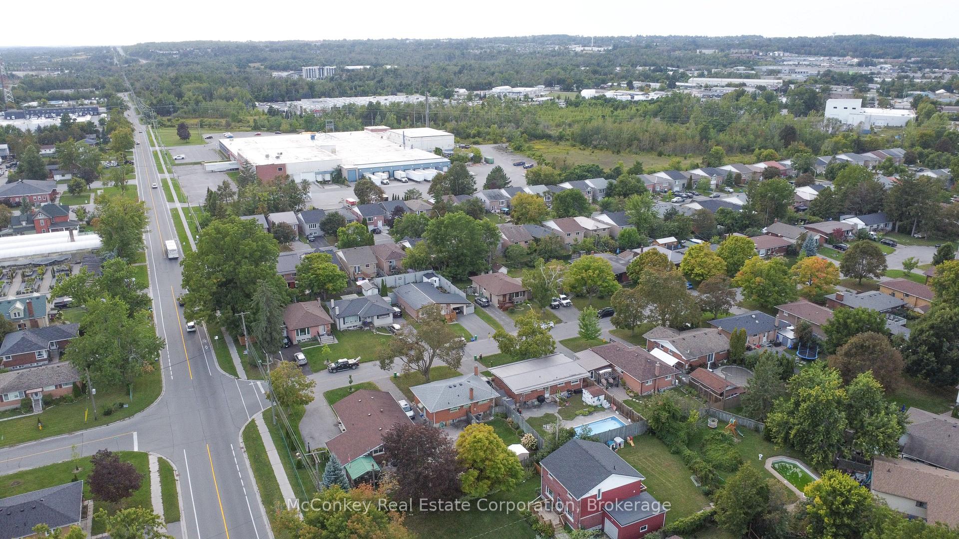 Photo 5 of 492 Robert Road, Peterborough, Otonabee Ward 1 — HOMEH