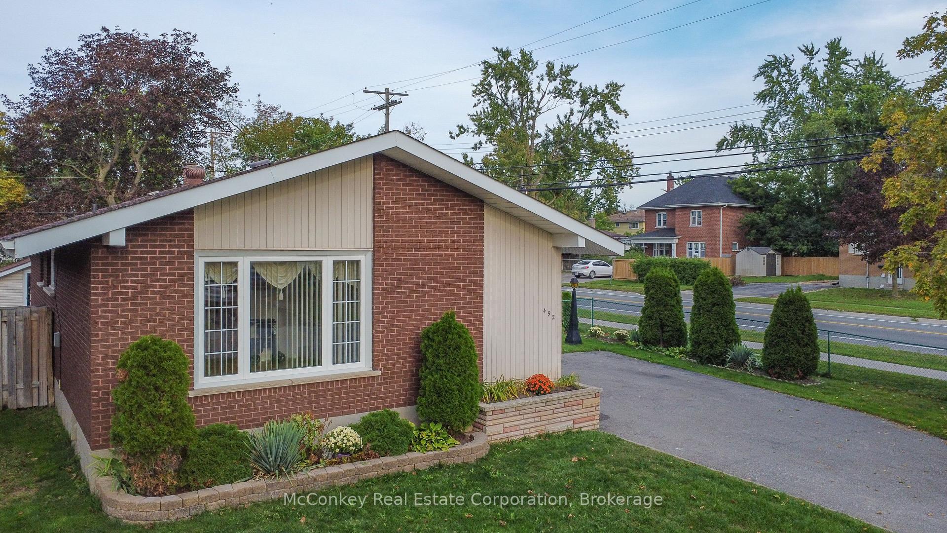 Photo 6 of 492 Robert Road, Peterborough, Otonabee Ward 1 — HOMEH