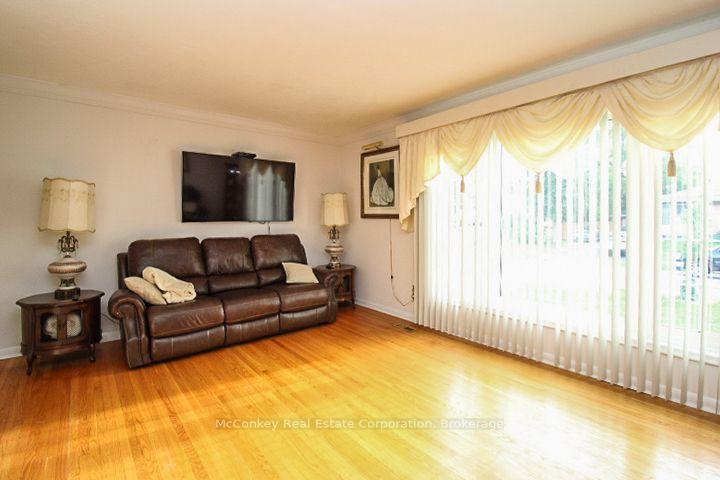 Photo 19 of 492 Robert Road, Peterborough, Otonabee Ward 1 — HOMEH