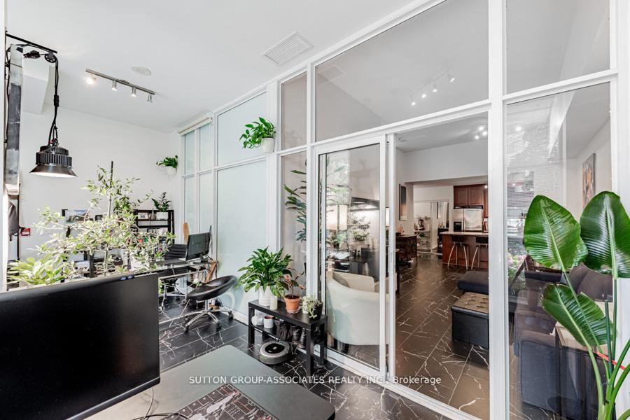 Photo 4 of Unit 110, 628 Fleet Street, Toronto, Niagara — HOMEH