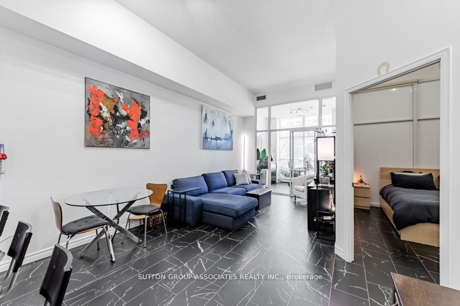 Photo 6 of Unit 110, 628 Fleet Street, Toronto, Niagara — HOMEH
