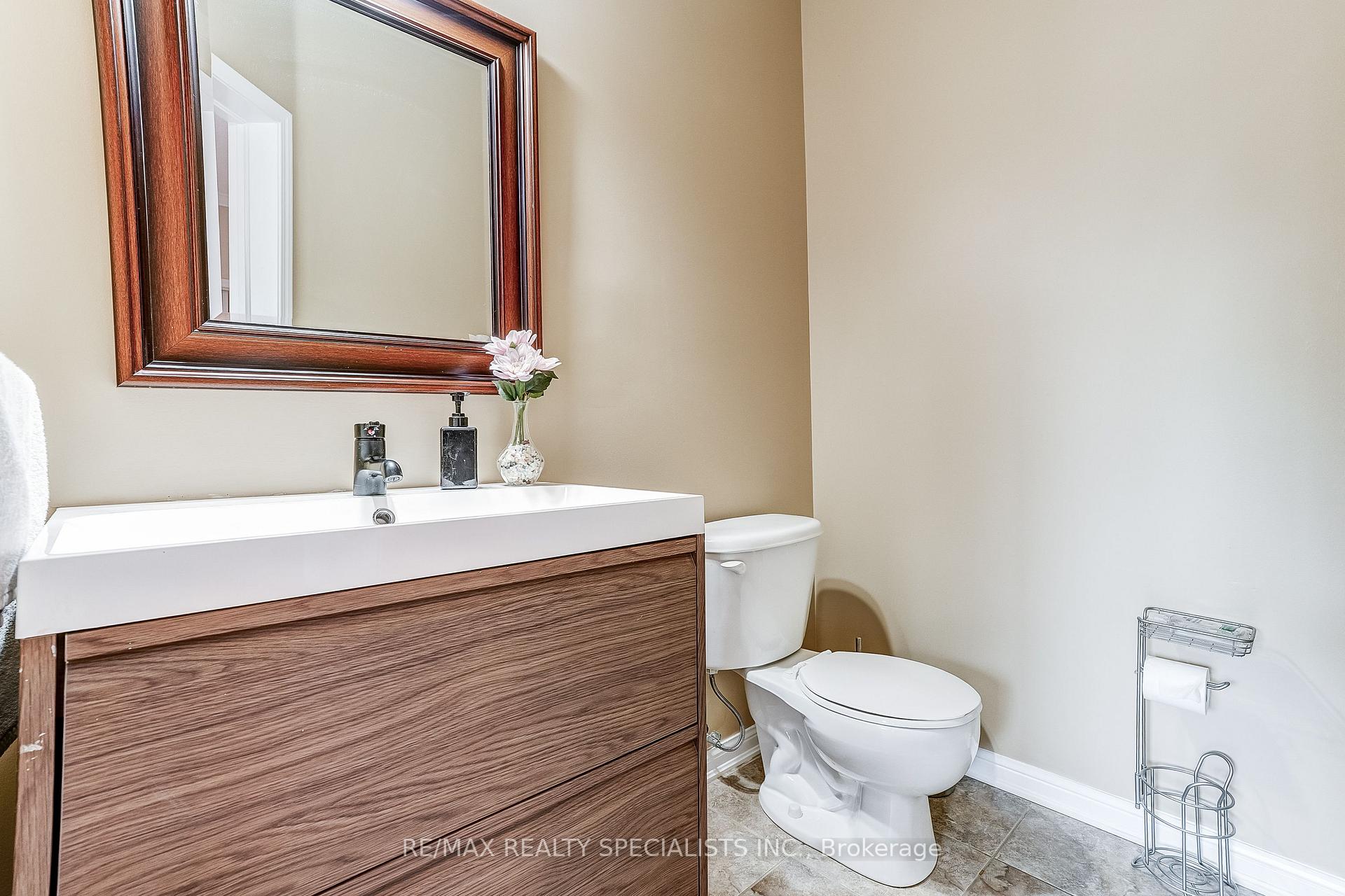 Photo 11 of 496 Cusick Circle, Milton, Harrison — HOMEH