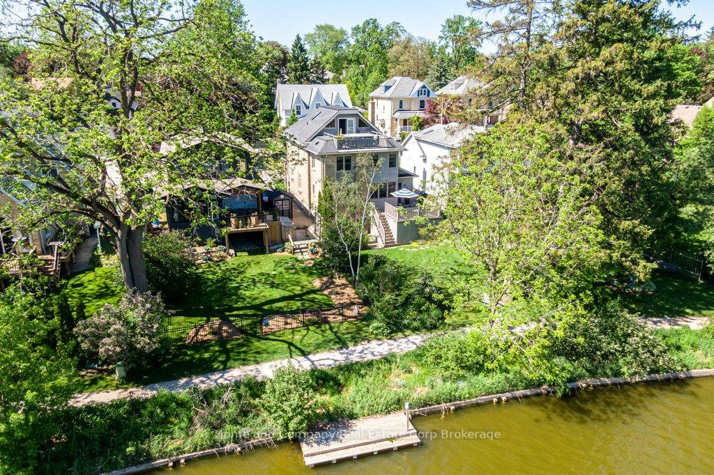 Photo 4 of 227 William Street, Stratford — HOMEH