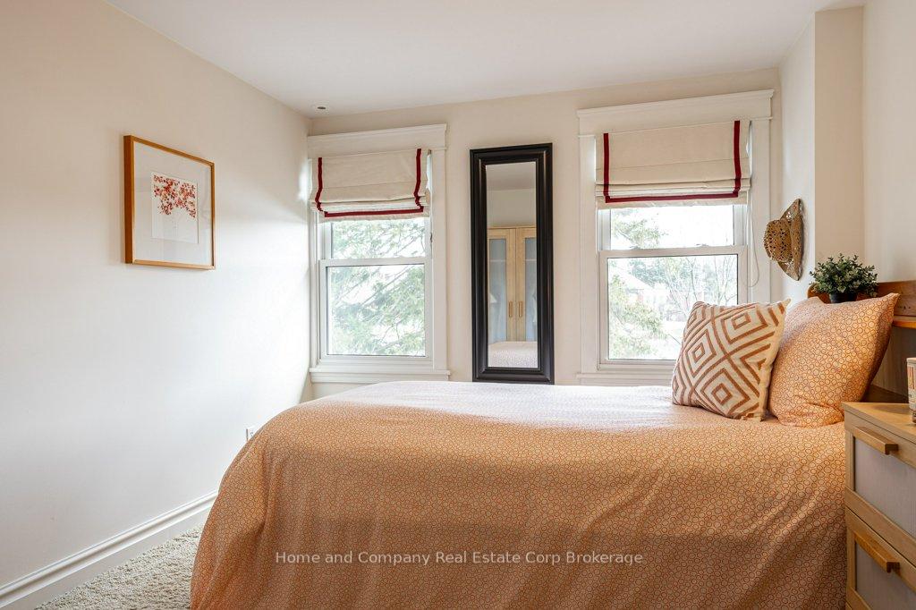 Photo 17 of 227 William Street, Stratford — HOMEH