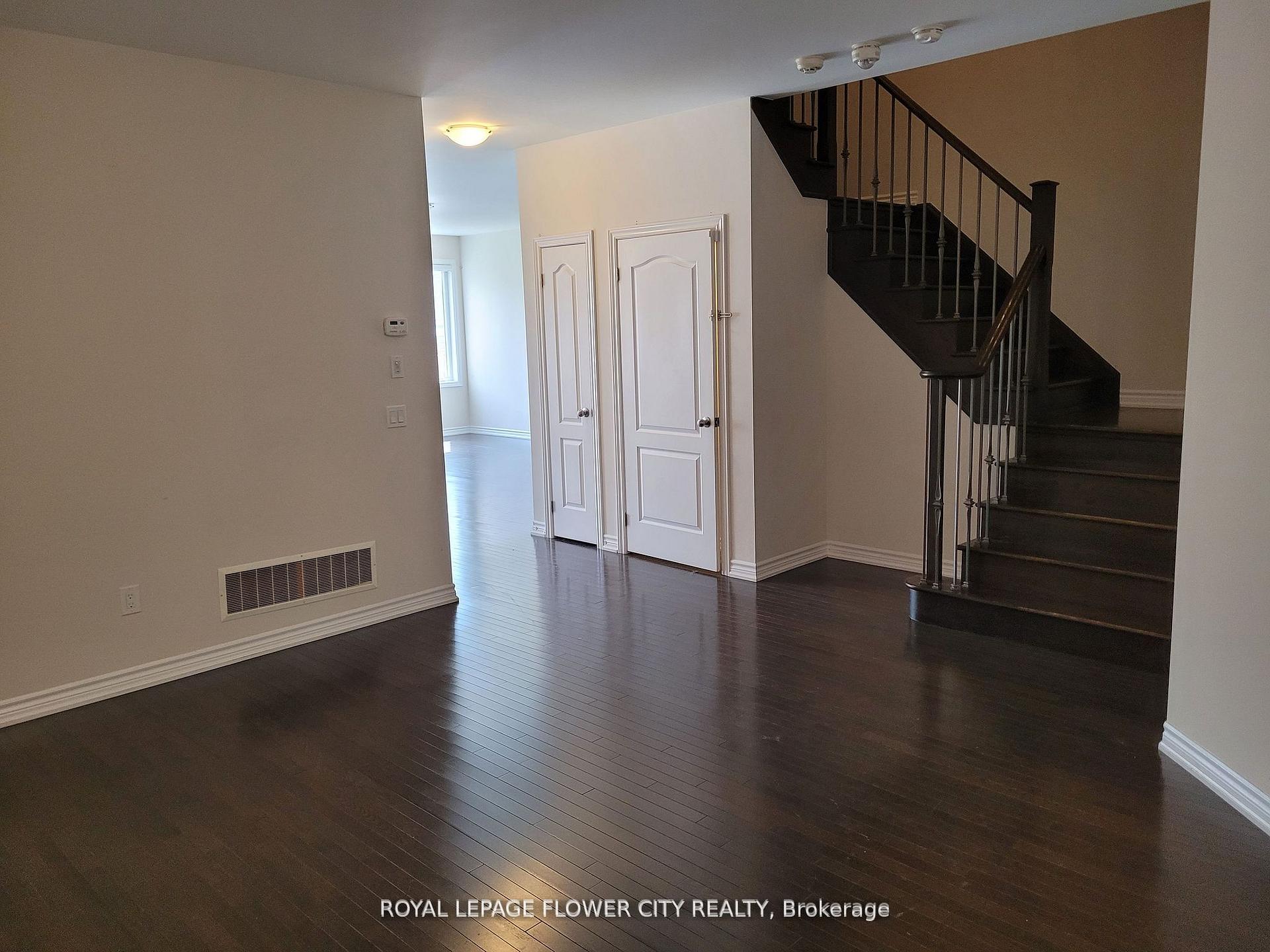 Photo 2 of 14 Craftsman Road, Caledon, Rural Caledon — HOMEH