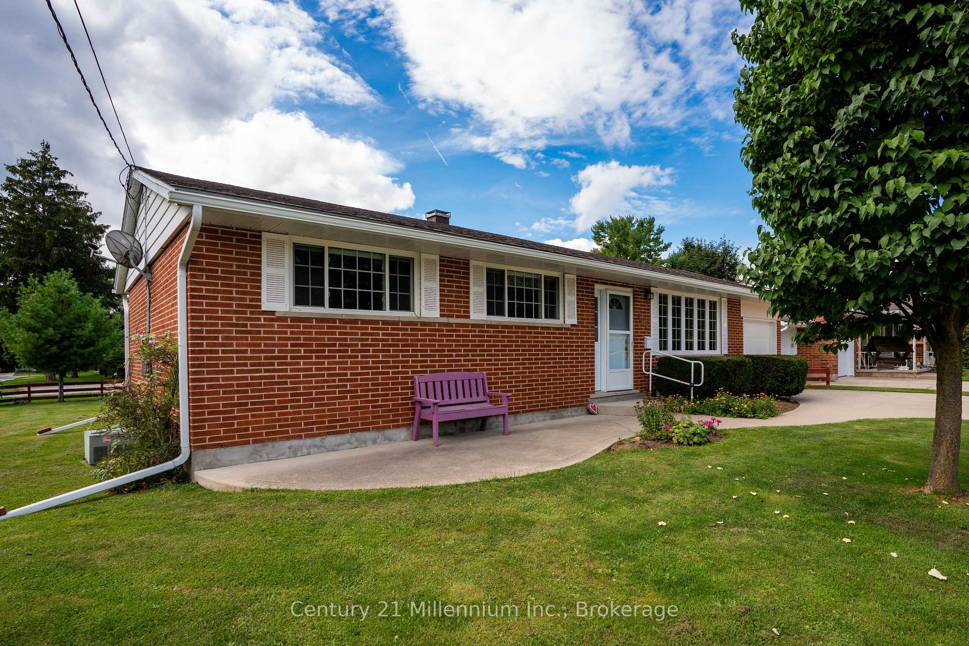 Photo 7 of 466 7th Avenue E, Owen Sound — HOMEH