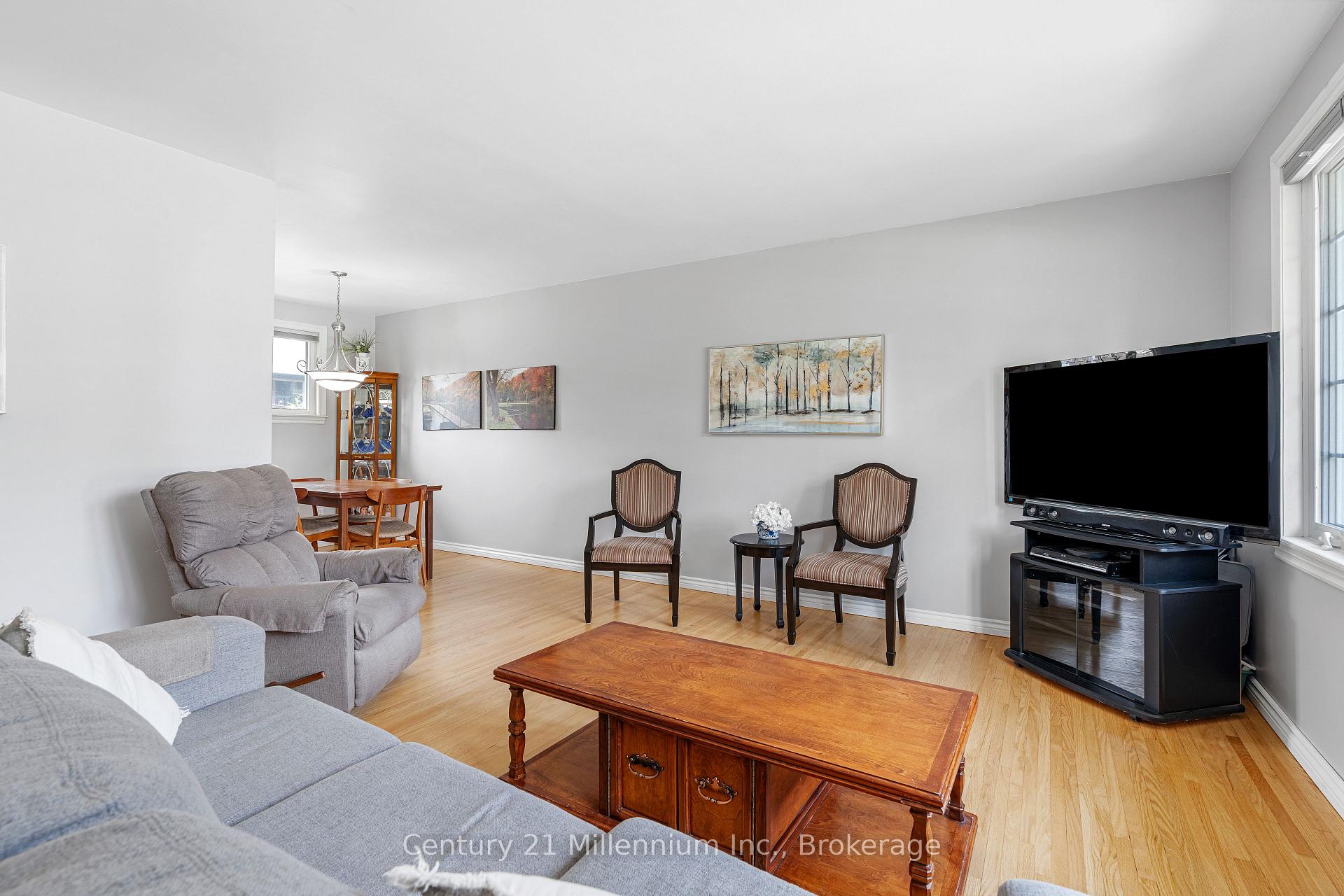 Photo 9 of 466 7th Avenue E, Owen Sound — HOMEH