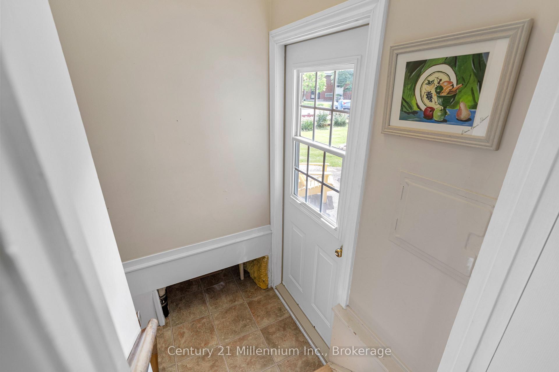 Photo 26 of 466 7th Avenue E, Owen Sound — HOMEH