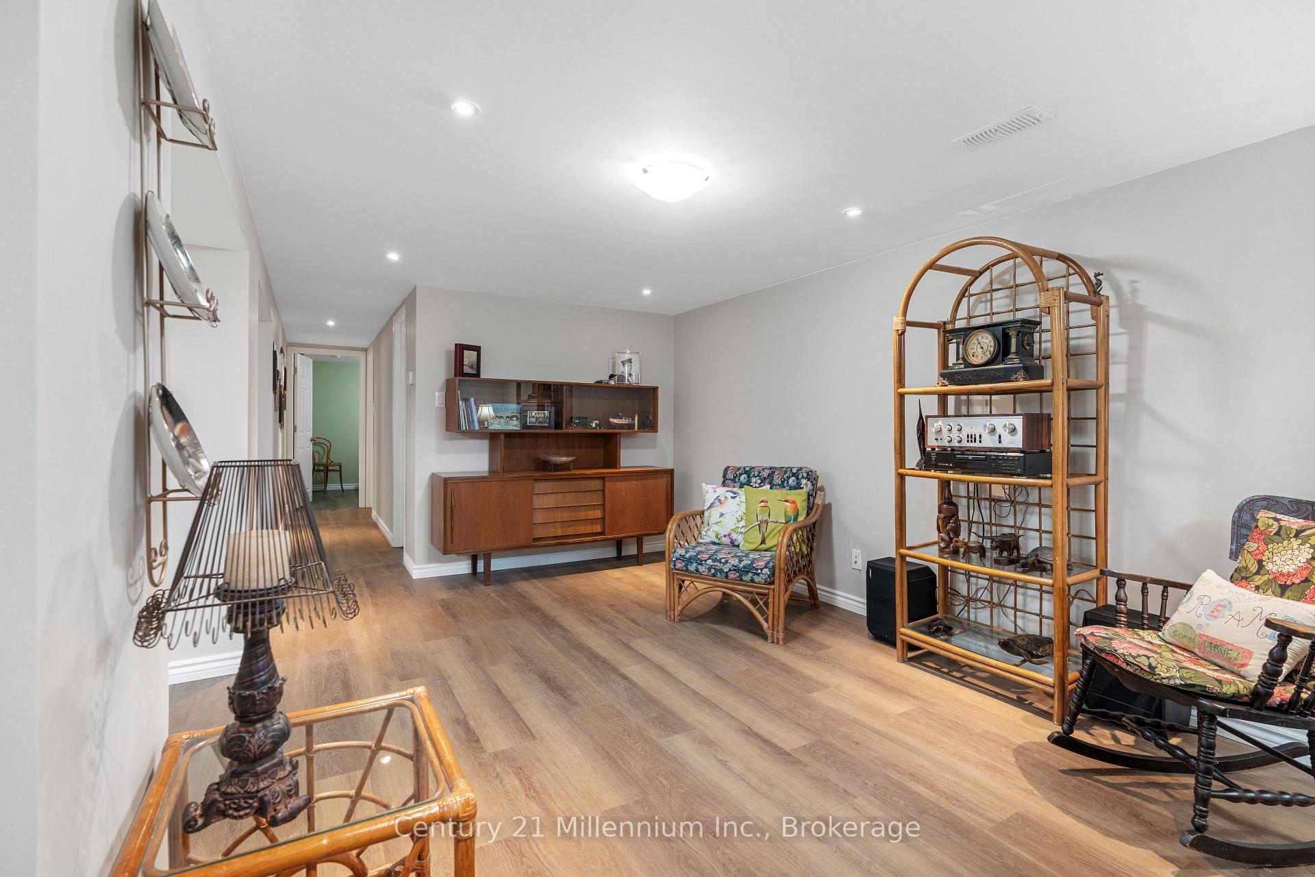 Photo 30 of 466 7th Avenue E, Owen Sound — HOMEH