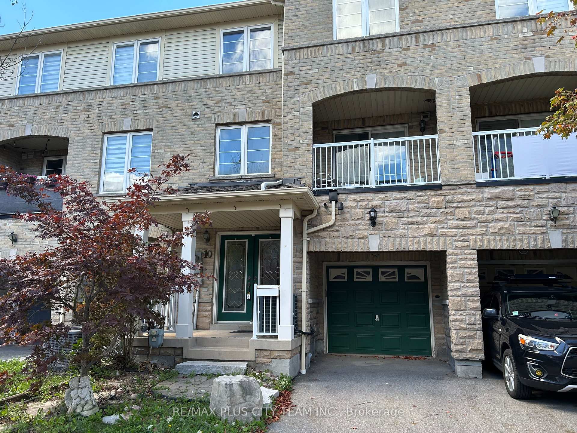 Photo 1 of 10 Cullcastle Street W, Ajax, South West — HOMEH