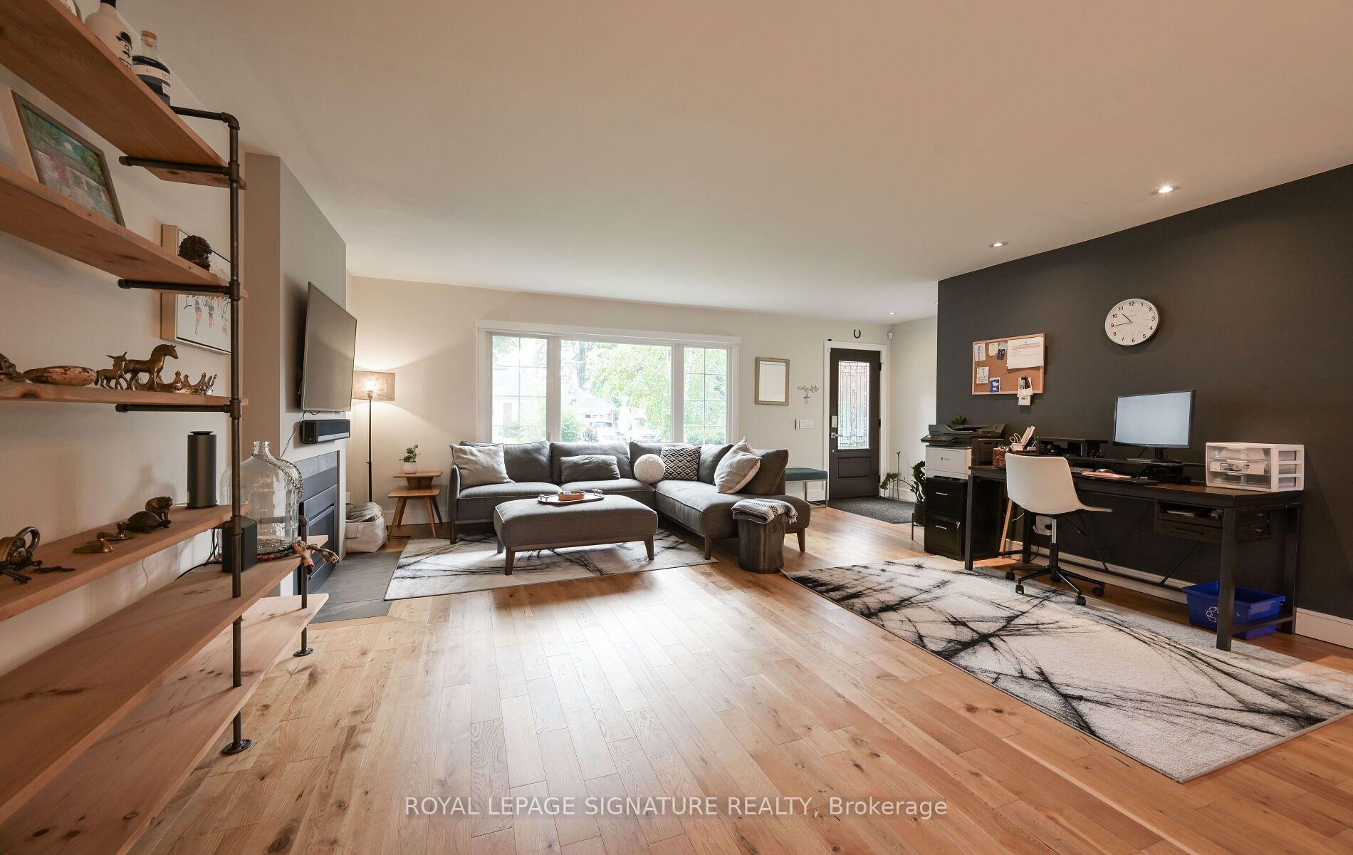 Photo 12 of 903 Johnathan Drive, Mississauga, Lakeview — HOMEH