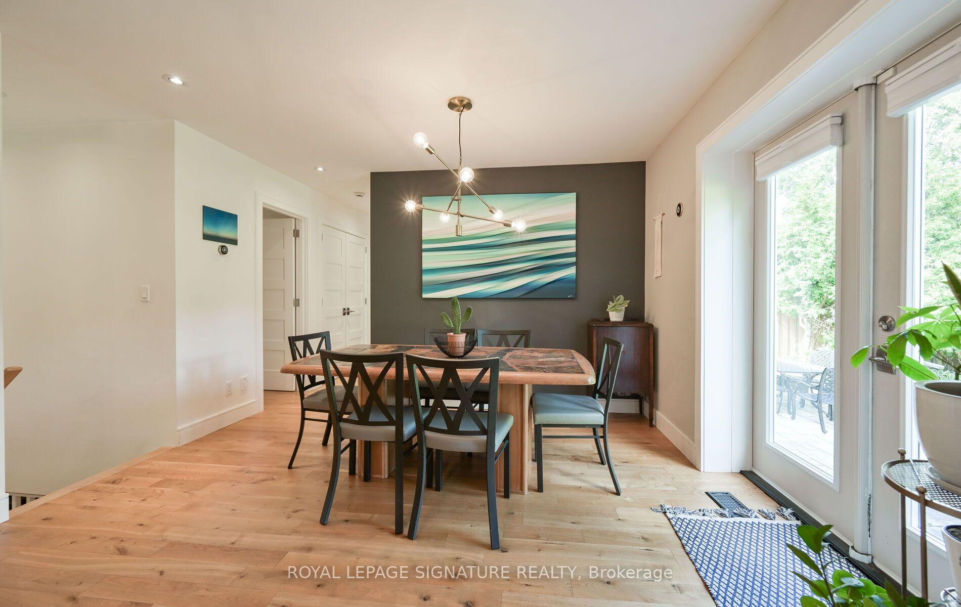 Photo 15 of 903 Johnathan Drive, Mississauga, Lakeview — HOMEH