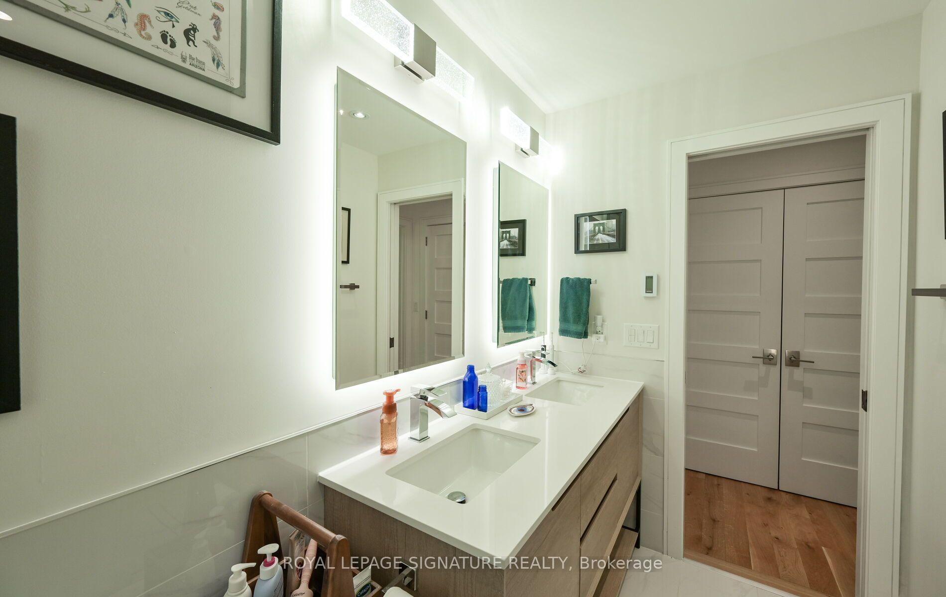Photo 30 of 903 Johnathan Drive, Mississauga, Lakeview — HOMEH