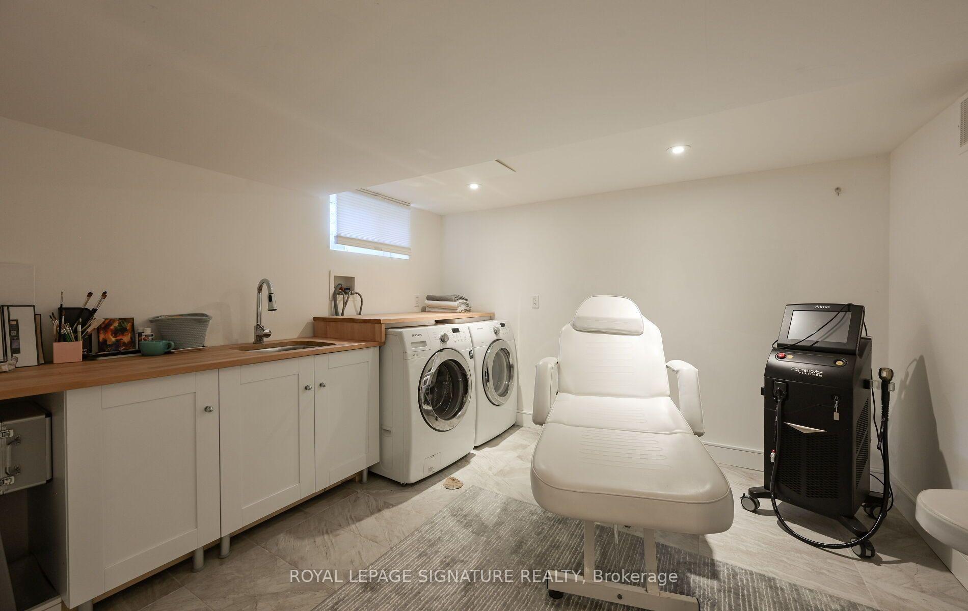 Photo 44 of 903 Johnathan Drive, Mississauga, Lakeview — HOMEH
