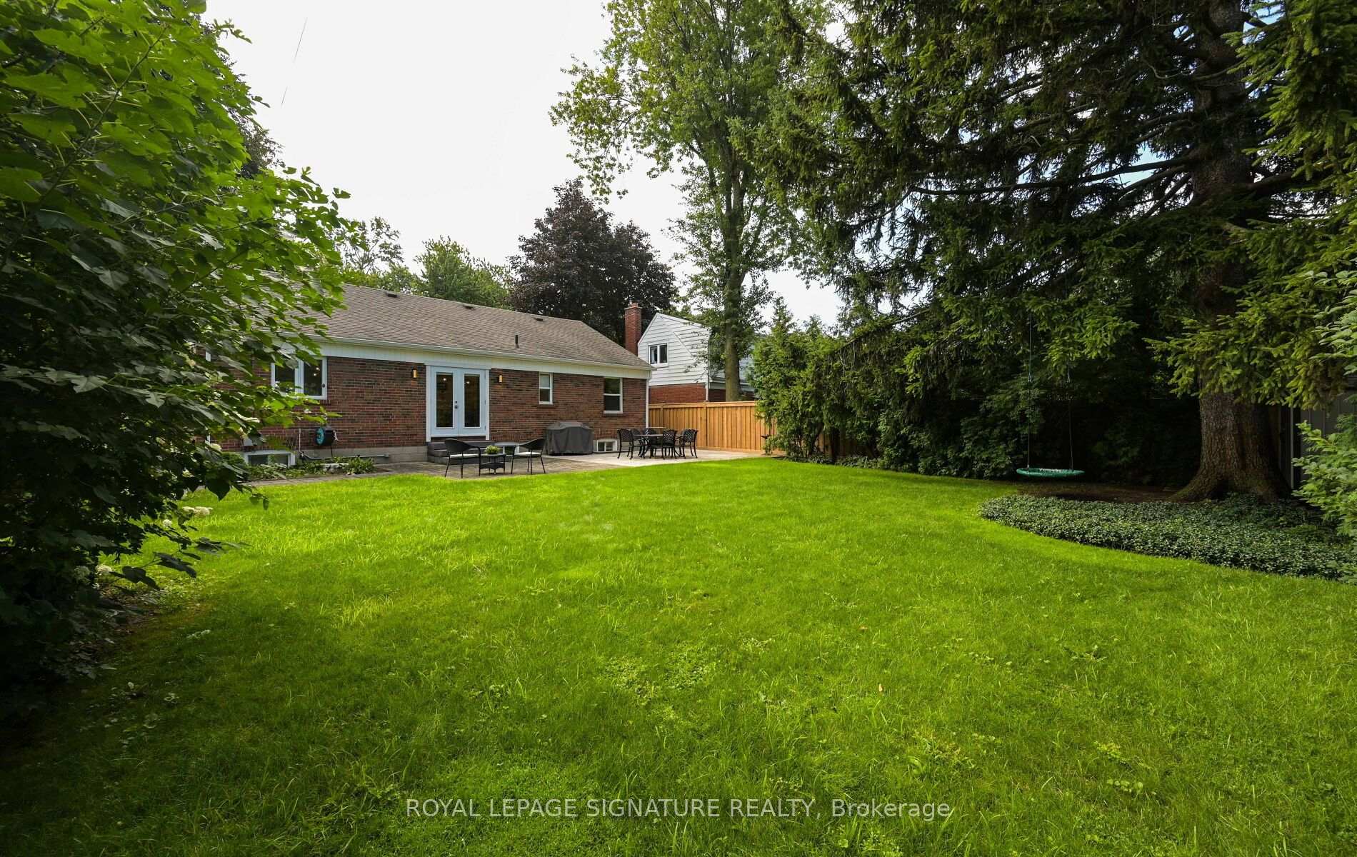 Photo 49 of 903 Johnathan Drive, Mississauga, Lakeview — HOMEH