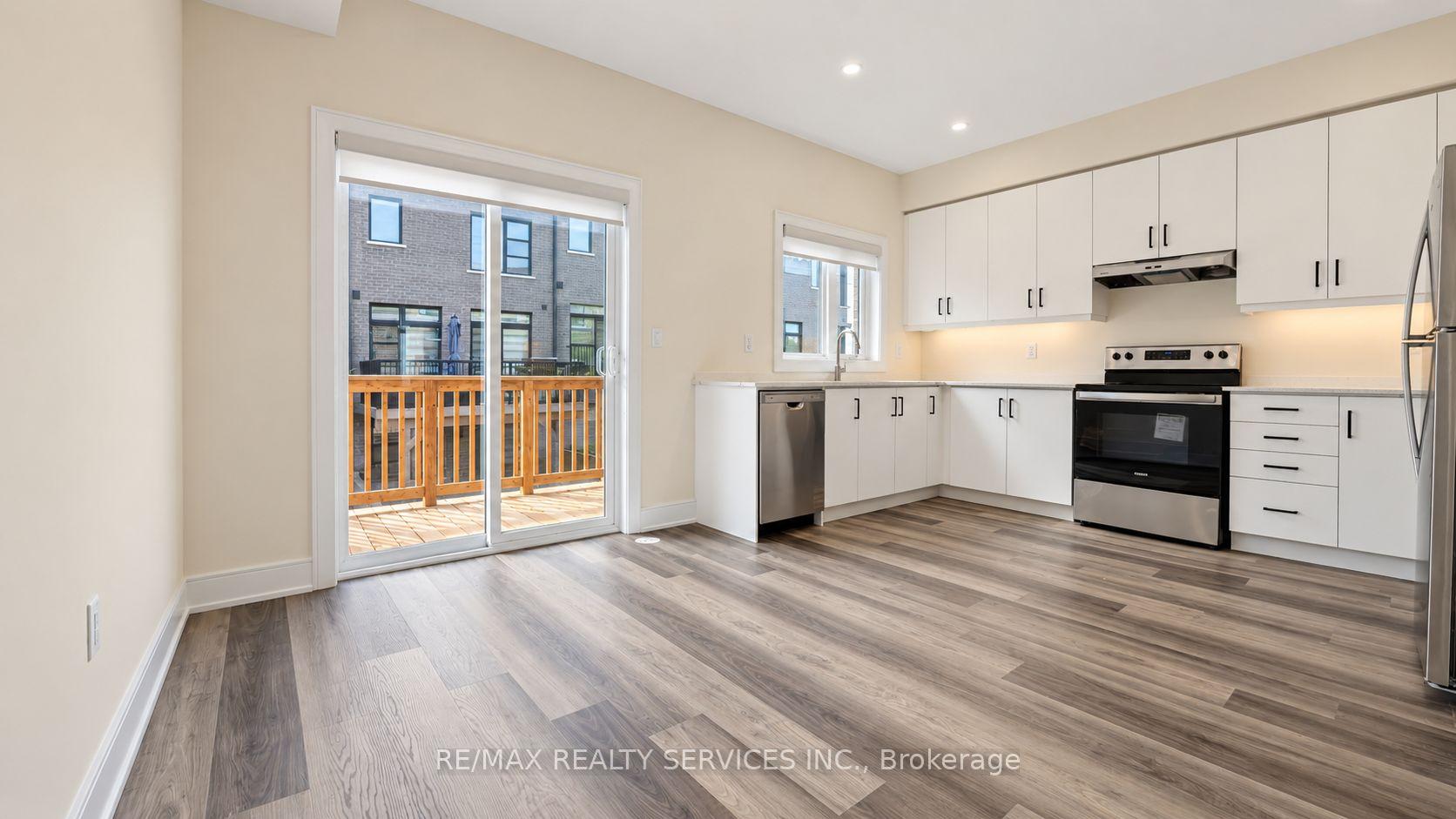 Photo 5 of Unit 505, 1695 Dersan Street, Pickering, Duffin Heights — HOMEH