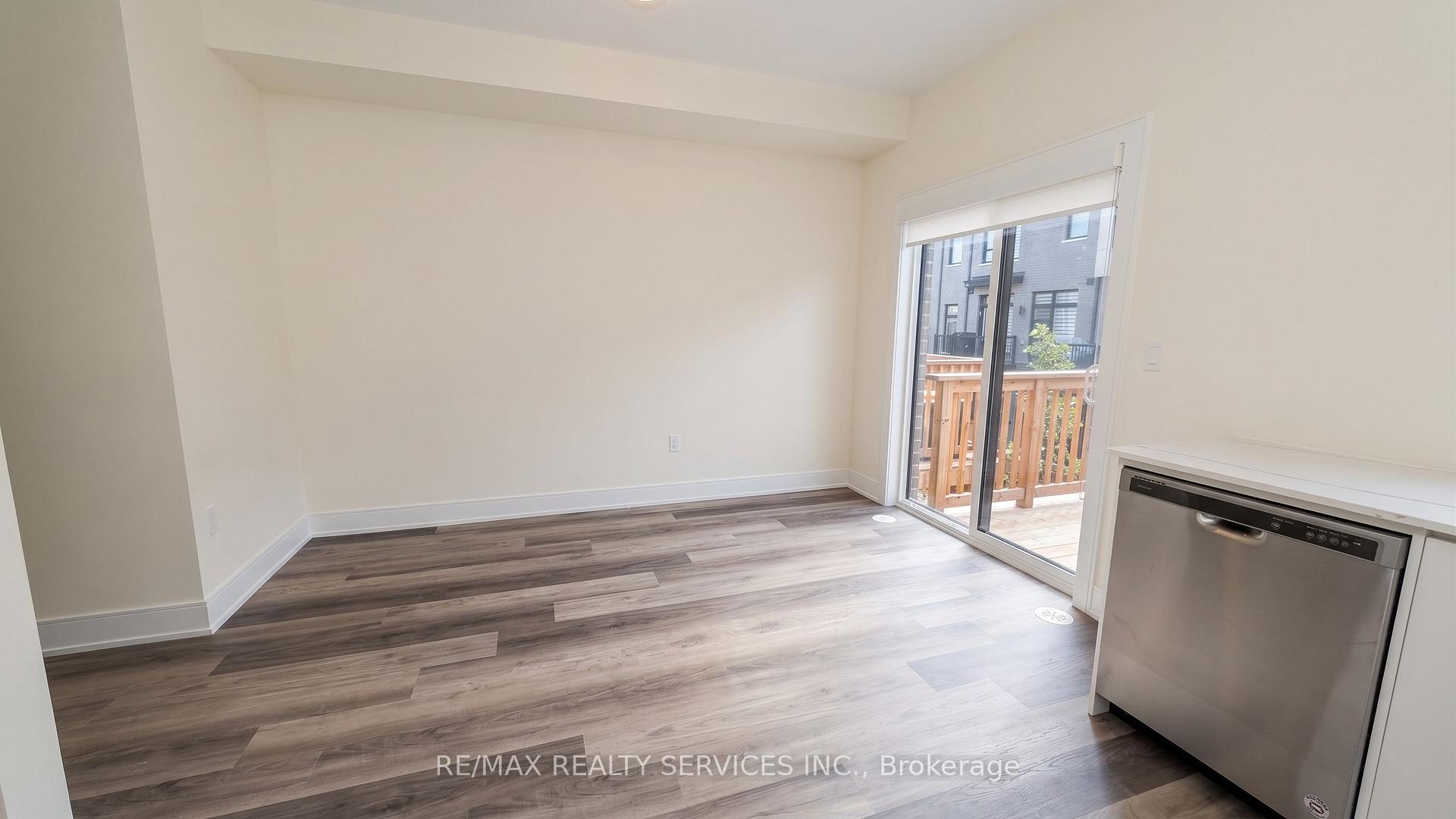 Photo 6 of Unit 505, 1695 Dersan Street, Pickering, Duffin Heights — HOMEH