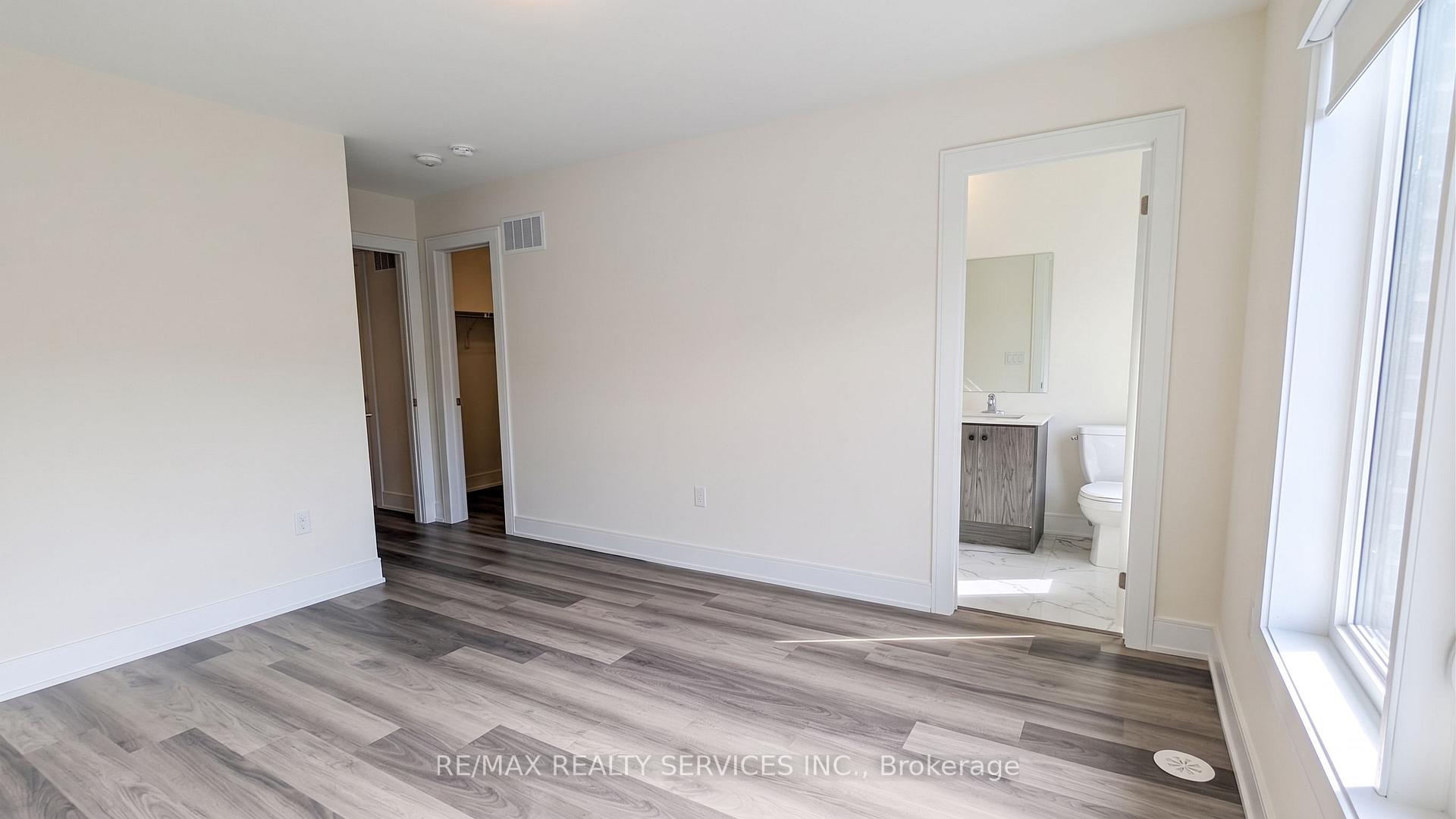 Photo 10 of Unit 505, 1695 Dersan Street, Pickering, Duffin Heights — HOMEH