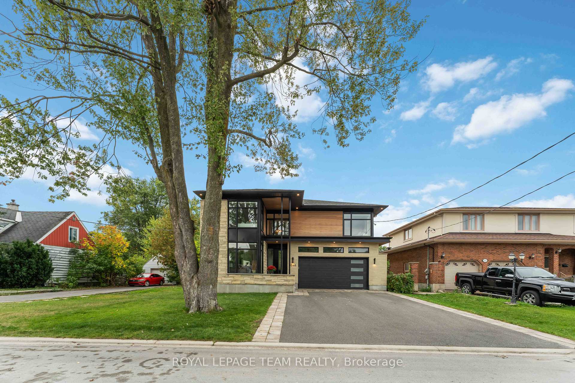 Photo 4 of 1546 Claymor Avenue, Ottawa, Carleton Heights — HOMEH
