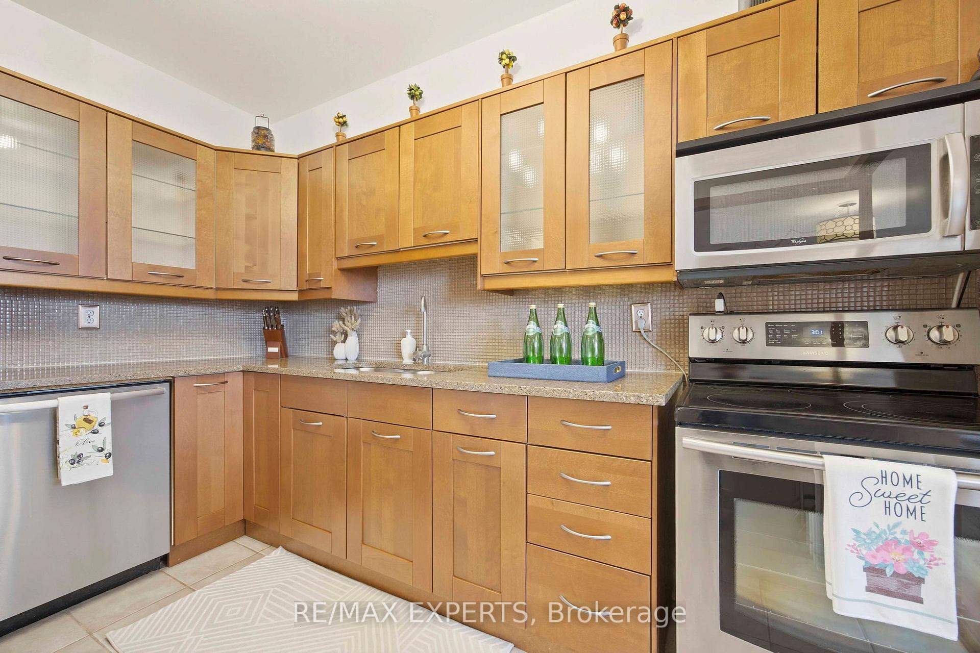 Photo 7 of Unit 1417, 5 Shady Golfway, Toronto, Flemingdon Park — HOMEH