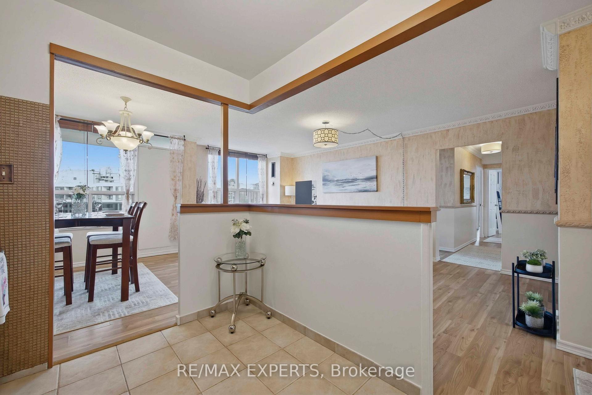 Photo 8 of Unit 1417, 5 Shady Golfway, Toronto, Flemingdon Park — HOMEH