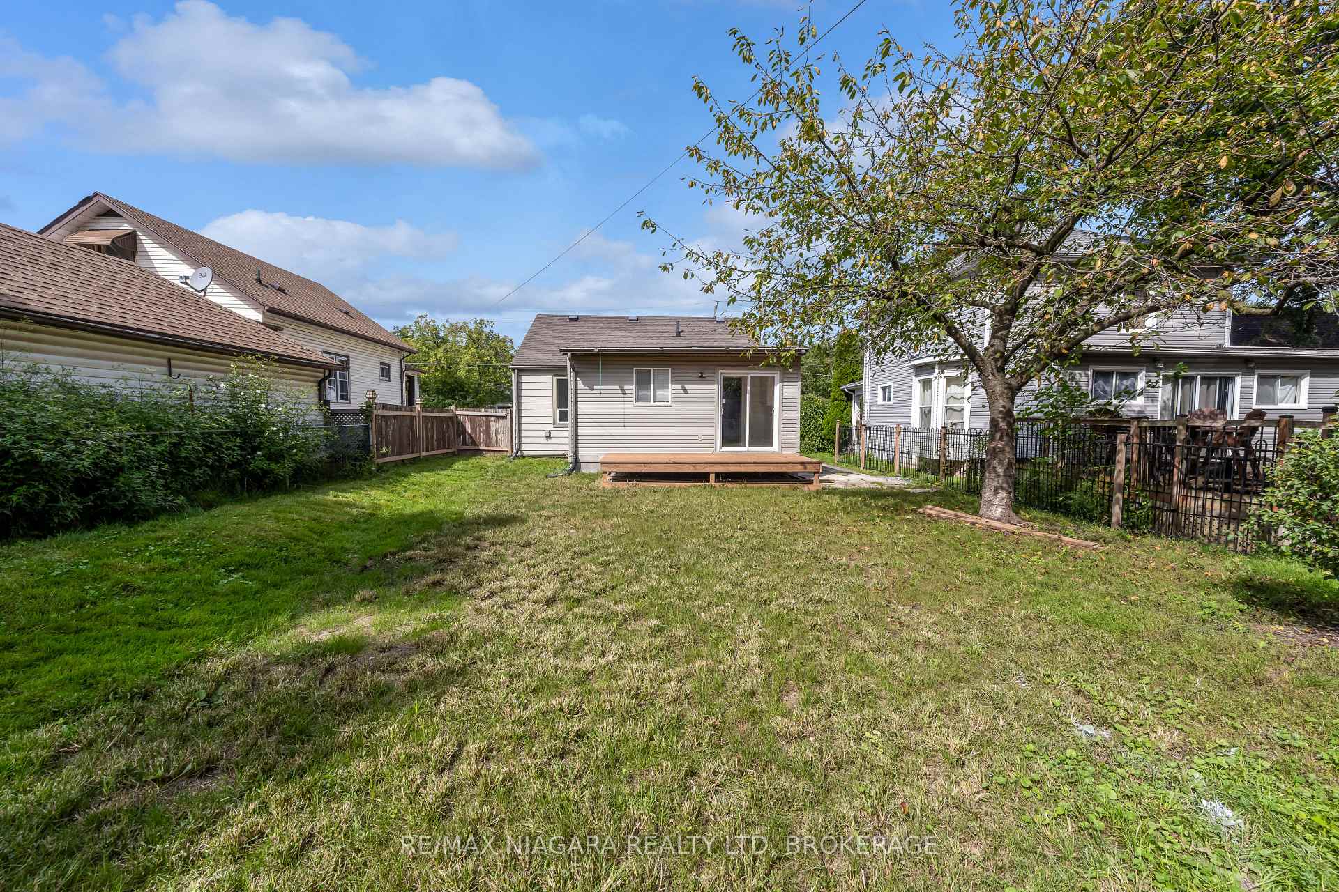 Photo 19 of 5416 Hamilton Street, Niagara Falls, Downtown — HOMEH