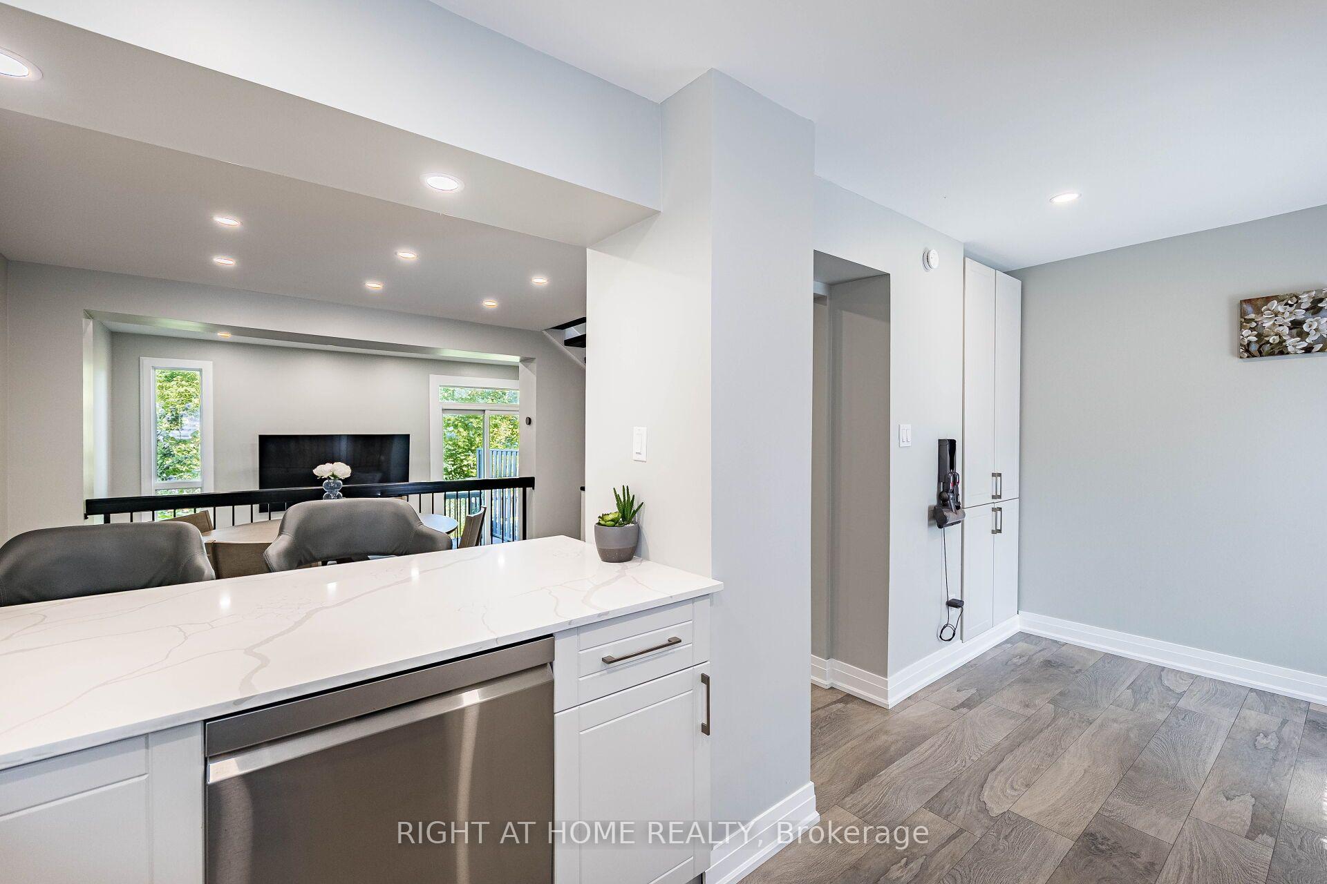 Photo 19 of Unit 8, 24 Reid Drive, Mississauga, Streetsville — HOMEH
