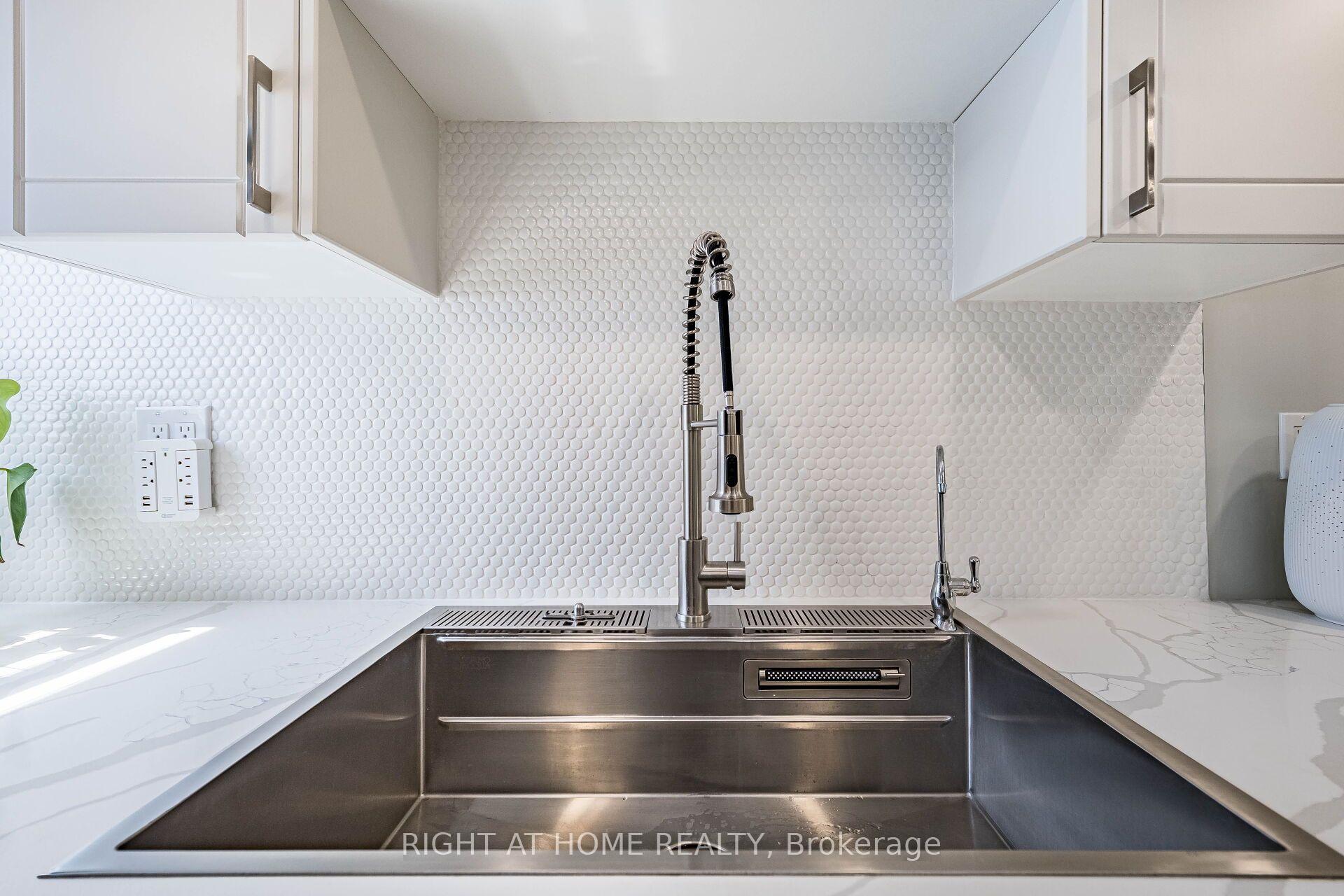 Photo 21 of Unit 8, 24 Reid Drive, Mississauga, Streetsville — HOMEH