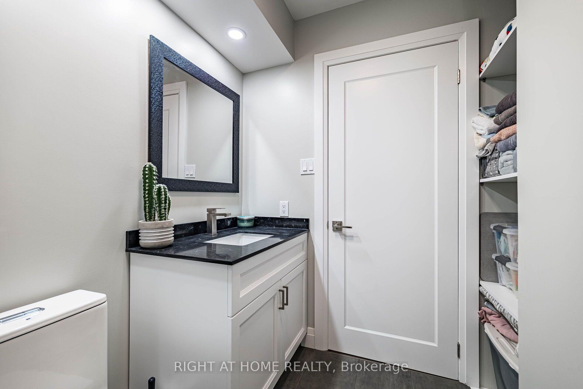Photo 32 of Unit 8, 24 Reid Drive, Mississauga, Streetsville — HOMEH