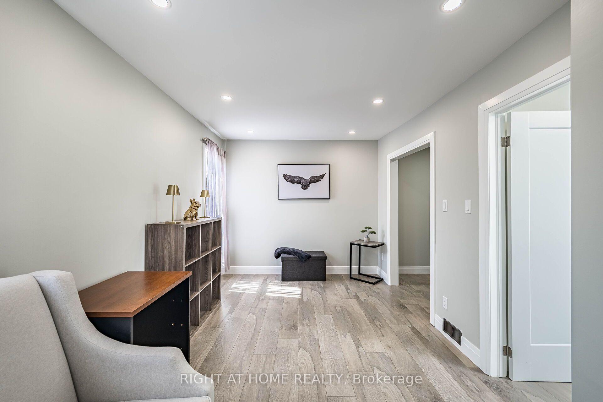 Photo 36 of Unit 8, 24 Reid Drive, Mississauga, Streetsville — HOMEH