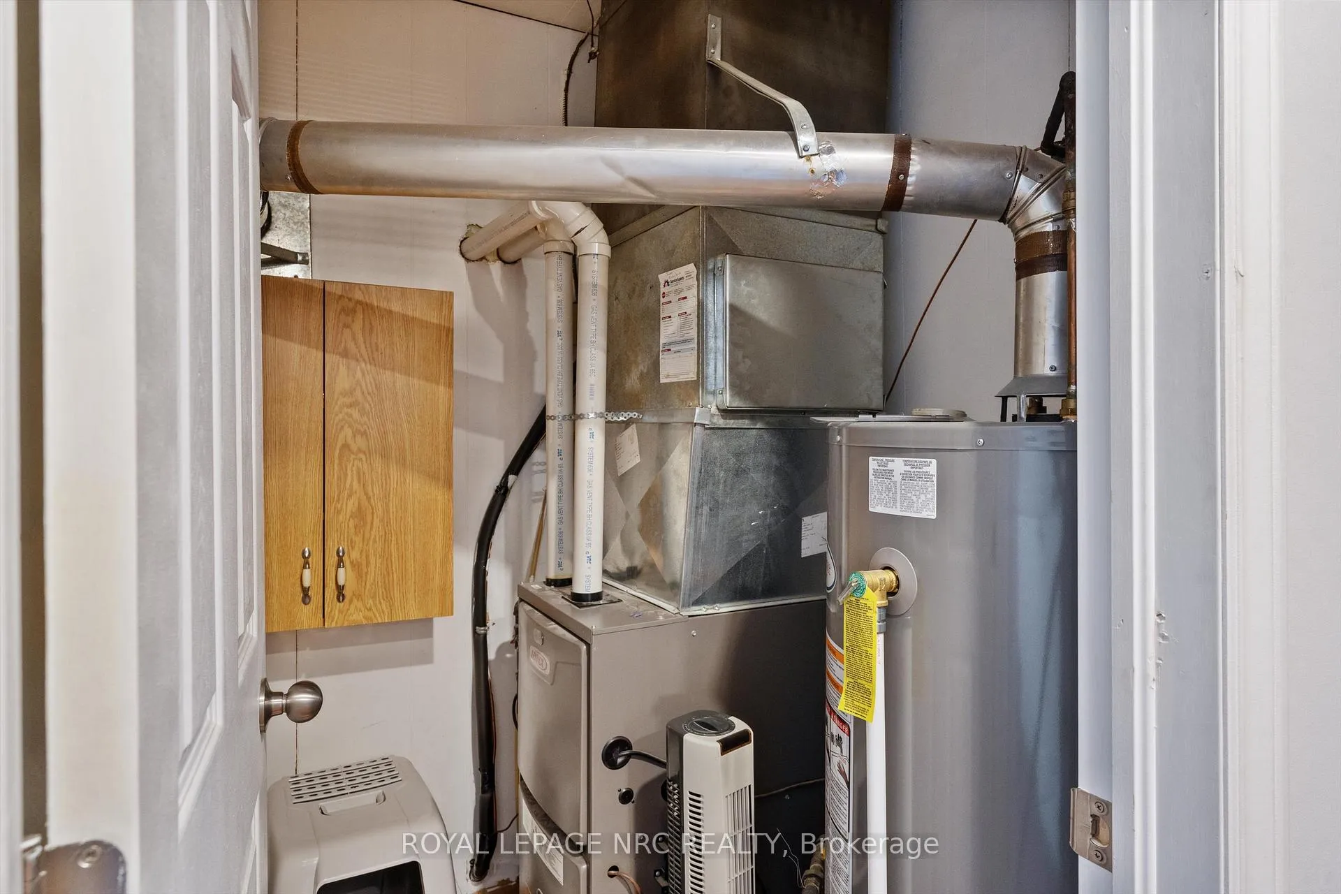 Photo 20 of 7552 Dorchester Road, Niagara Falls, Oldfield — HOMEH