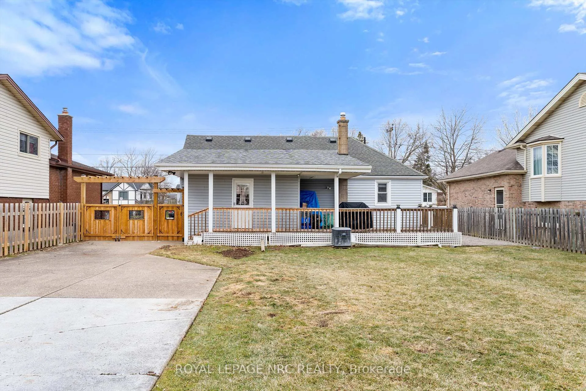 Photo 24 of 7552 Dorchester Road, Niagara Falls, Oldfield — HOMEH