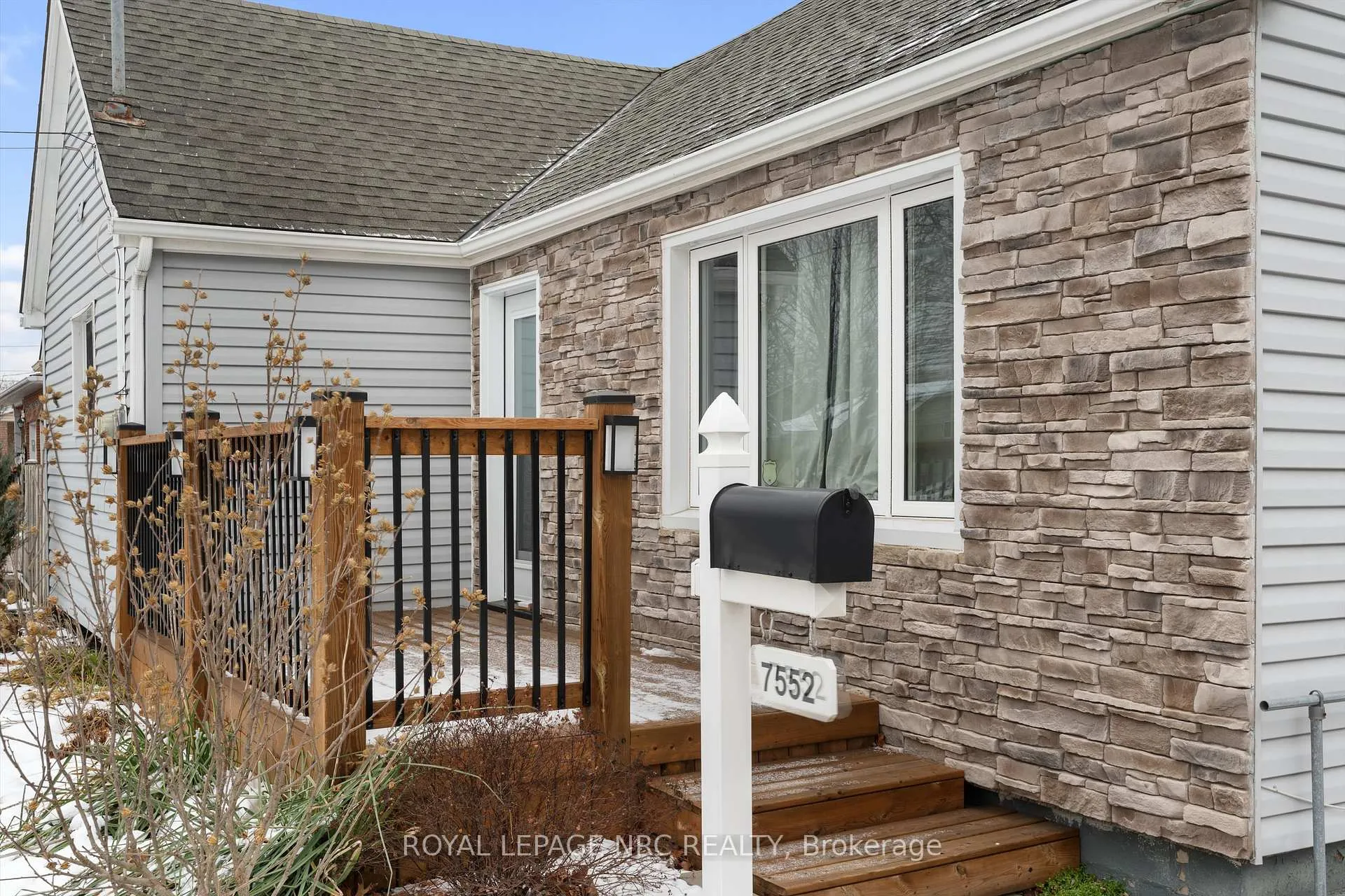 Photo 37 of 7552 Dorchester Road, Niagara Falls, Oldfield — HOMEH