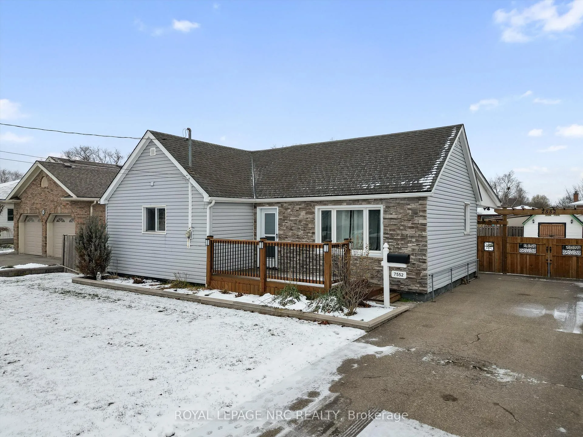 Photo 46 of 7552 Dorchester Road, Niagara Falls, Oldfield — HOMEH