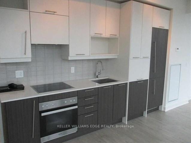 Photo 3 of Unit 2009, 30 Nelson Street, Toronto, Waterfront Communities — HOMEH