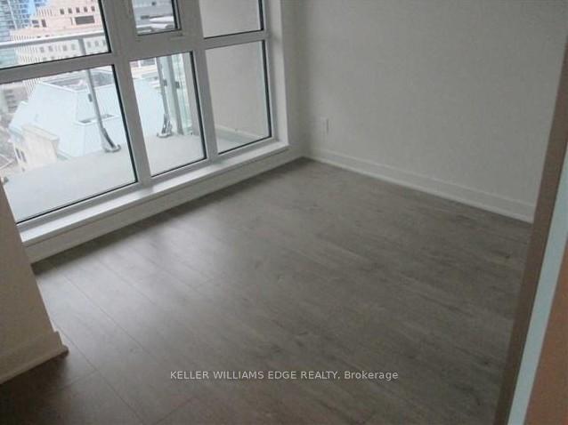 Photo 9 of Unit 2009, 30 Nelson Street, Toronto, Waterfront Communities — HOMEH