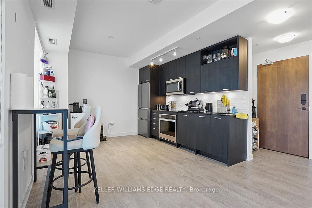 Photo 2 of Unit 508, 120 Eagle Rock Way, Vaughan, Rural Vaughan — HOMEH
