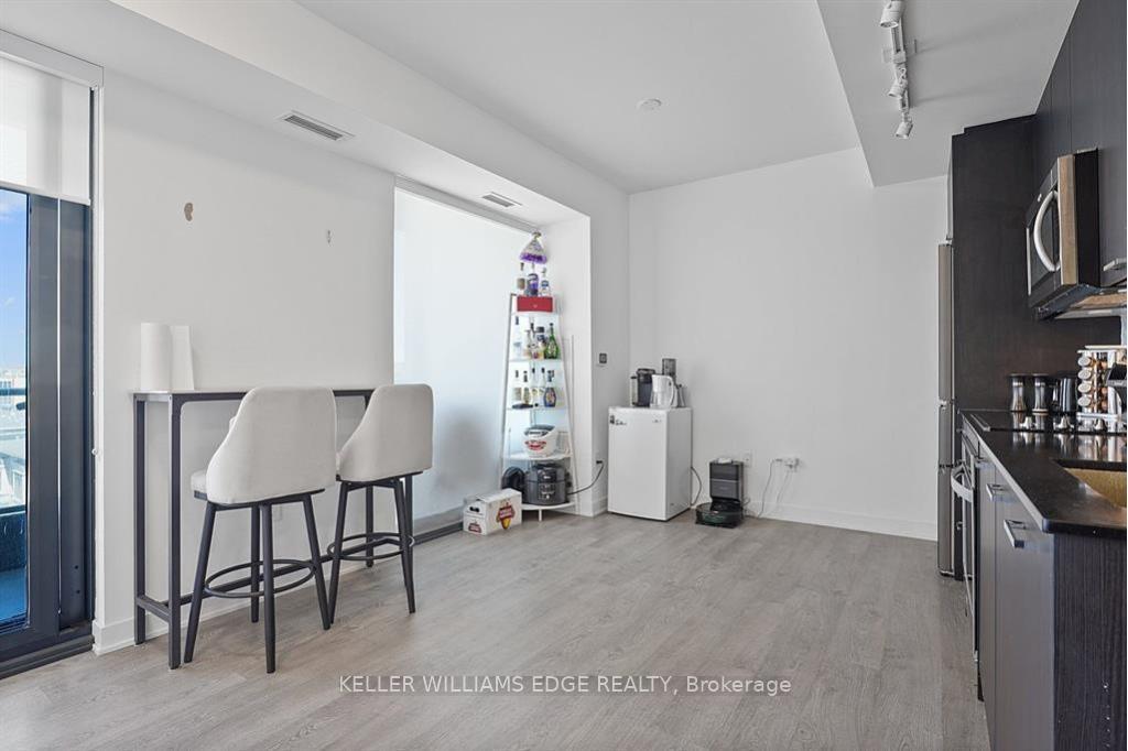 Photo 6 of Unit 508, 120 Eagle Rock Way, Vaughan, Rural Vaughan — HOMEH