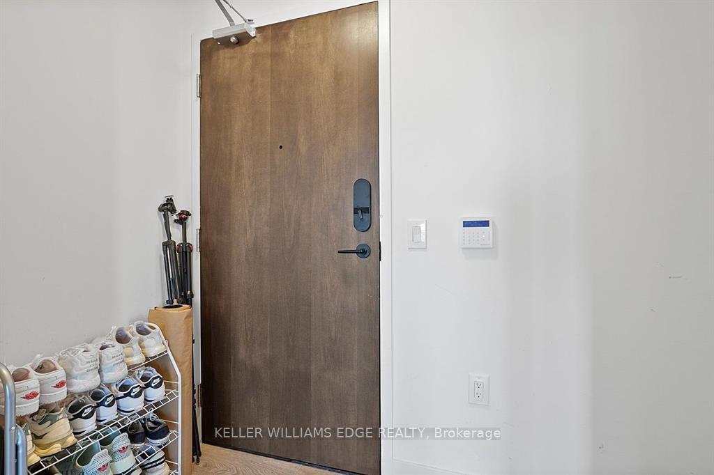 Photo 7 of Unit 508, 120 Eagle Rock Way, Vaughan, Rural Vaughan — HOMEH