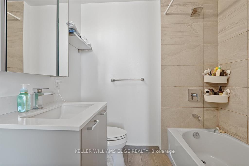 Photo 14 of Unit 508, 120 Eagle Rock Way, Vaughan, Rural Vaughan — HOMEH
