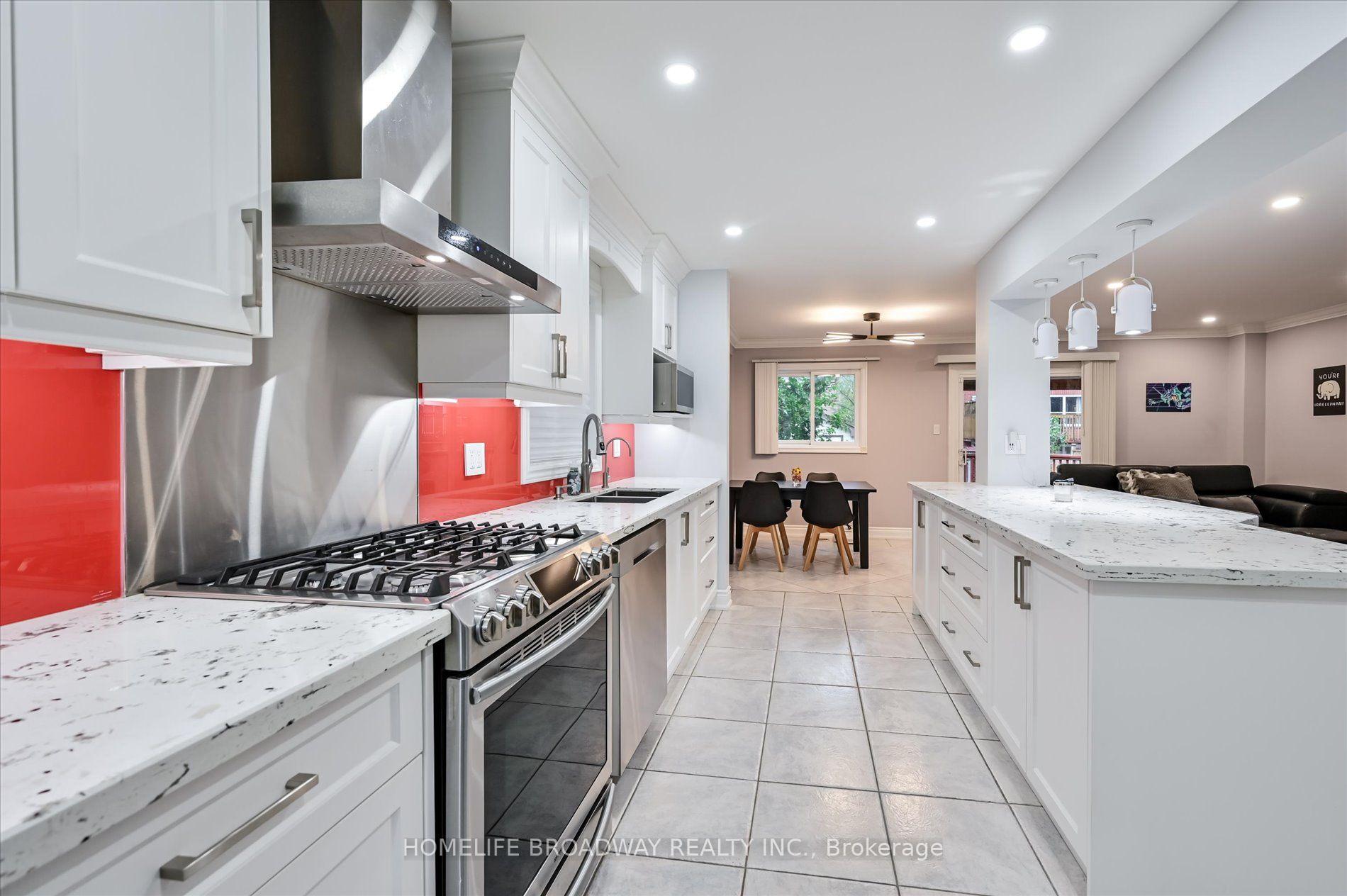 Photo 14 of 5532 Bourget Drive, Mississauga, Hurontario — HOMEH