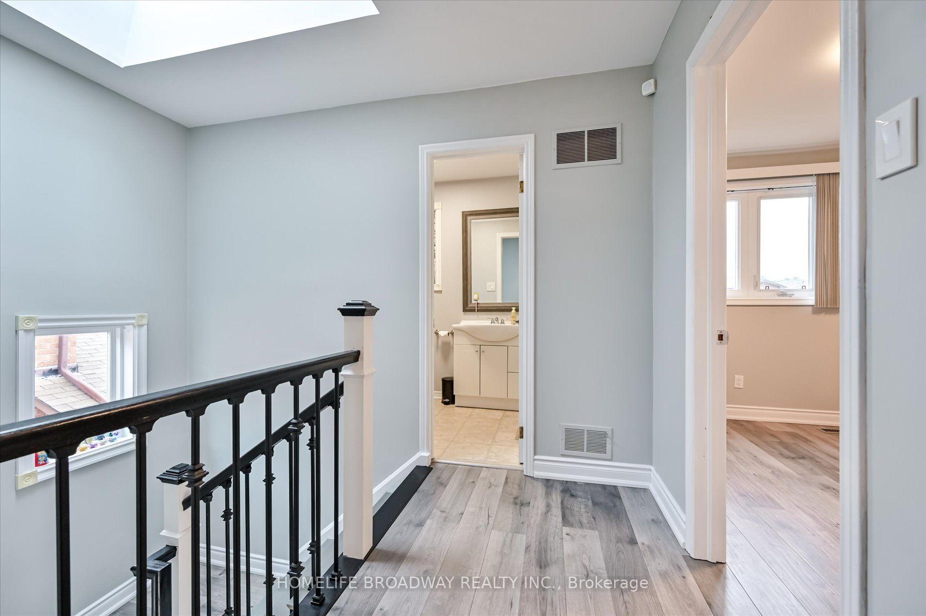 Photo 19 of 5532 Bourget Drive, Mississauga, Hurontario — HOMEH