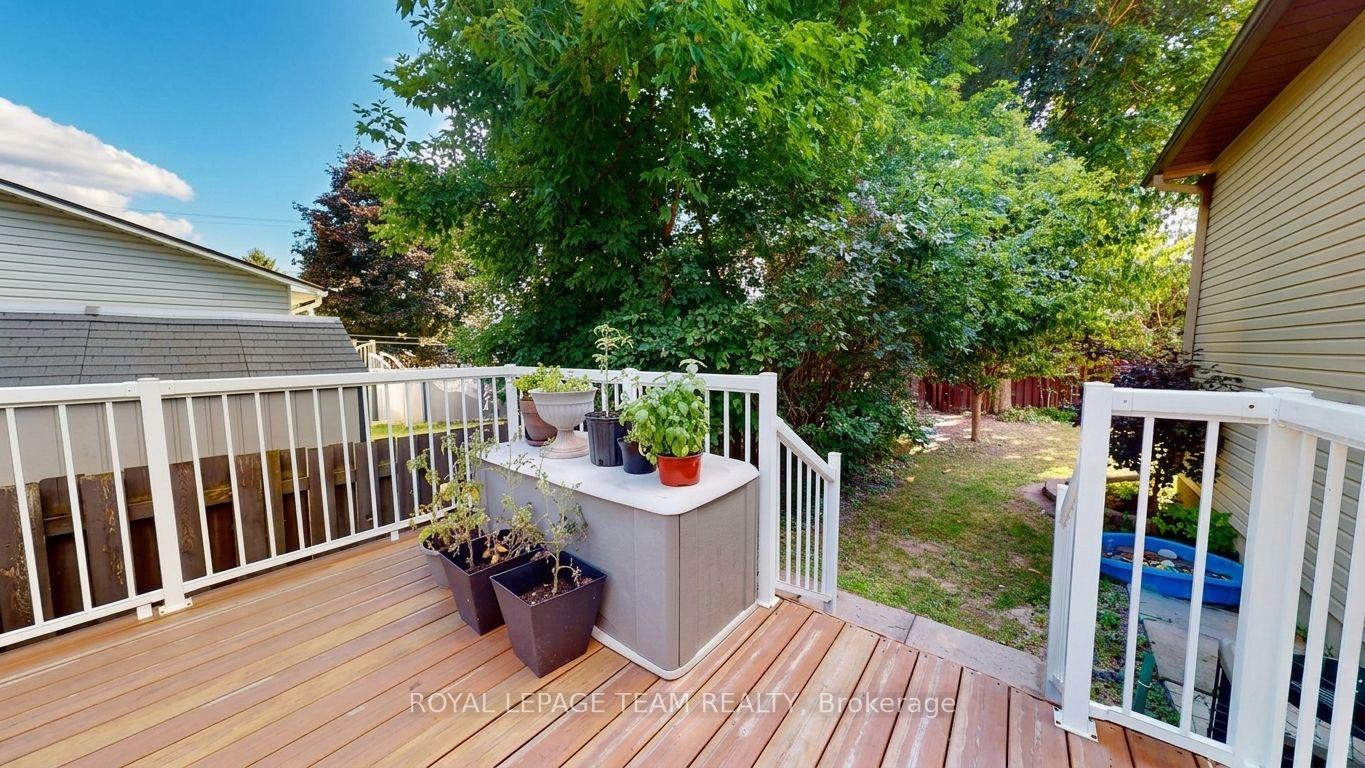 Photo 14 of 204 Grace Avenue, Russell, Village of Russell — HOMEH