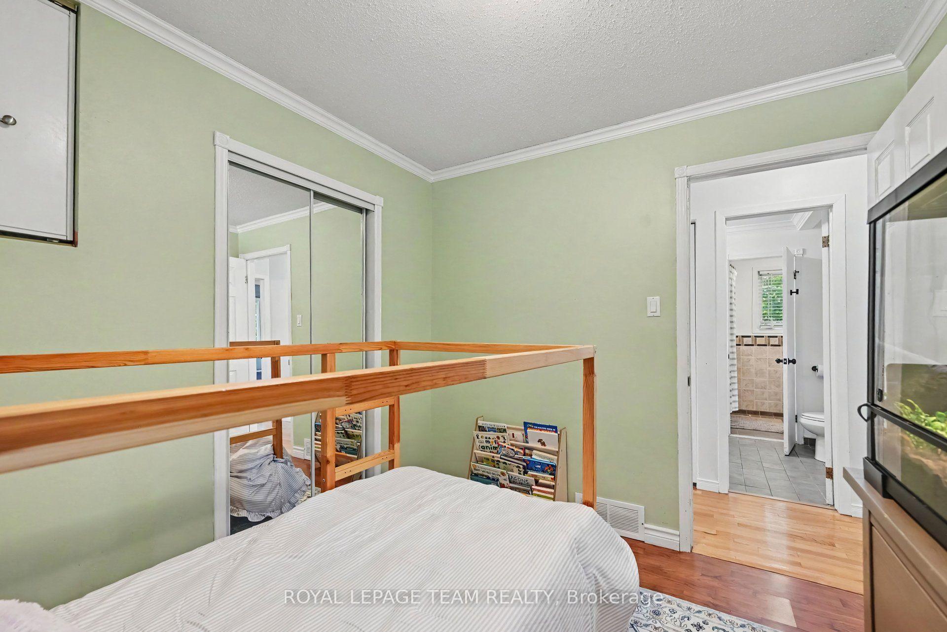 Photo 16 of 204 Grace Avenue, Russell, Village of Russell — HOMEH