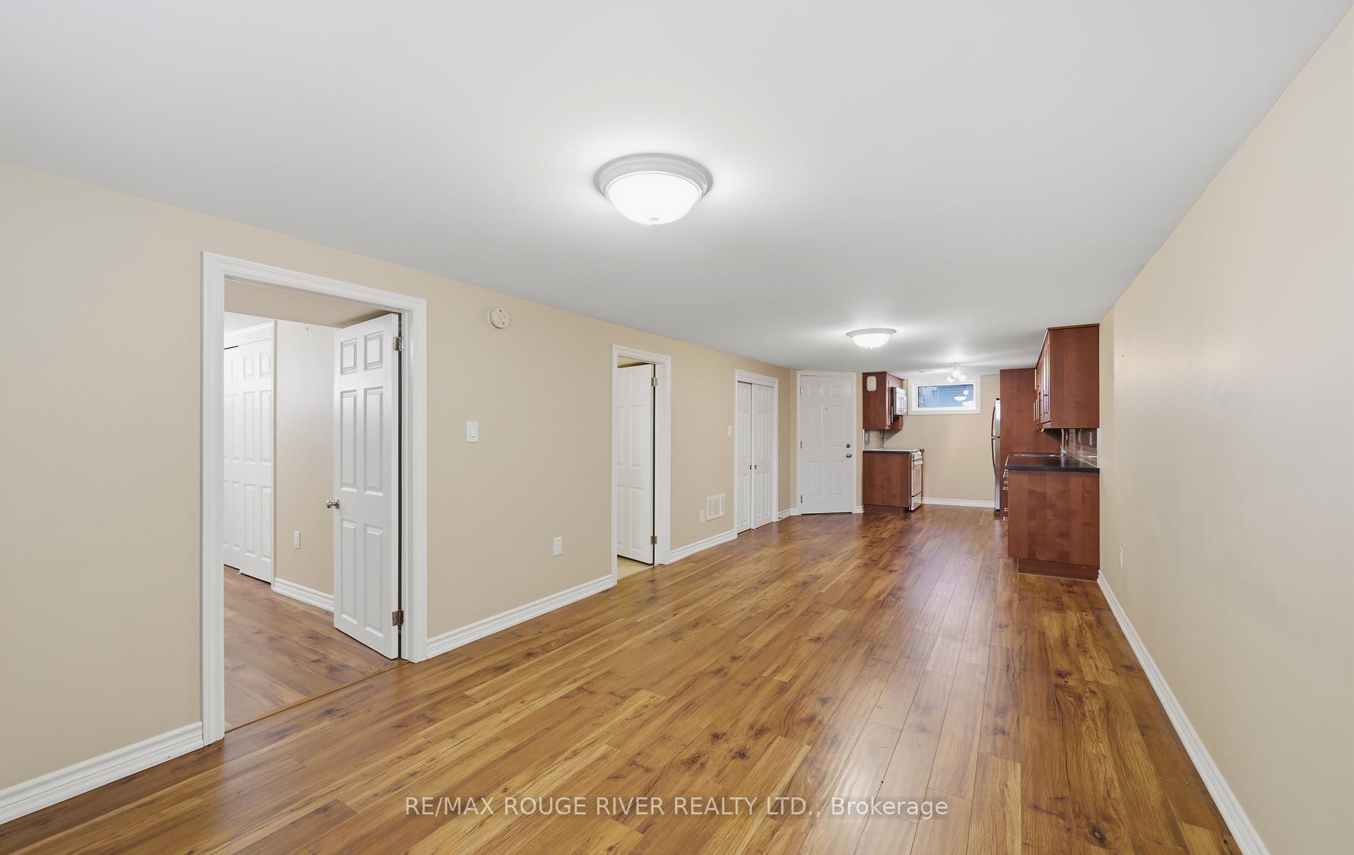 Photo 32 of 517 Kent Street, Whitby, Downtown Whitby — HOMEH